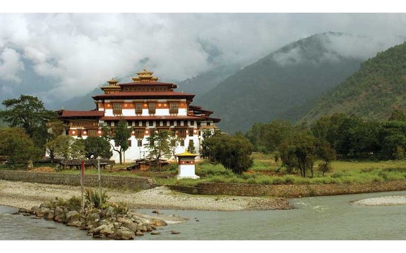 5 Nights 6 Days Assam From Kaziranga