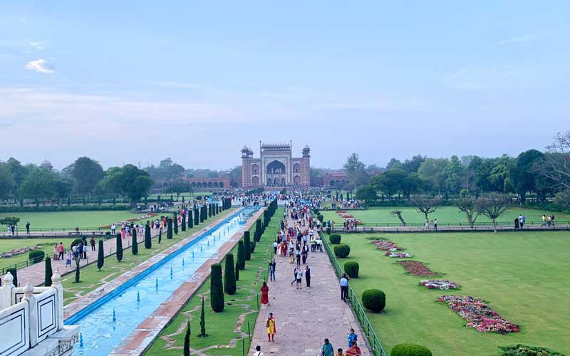 Taj Mahal and Agra Tour by Gatimaan Express Train from Delhi