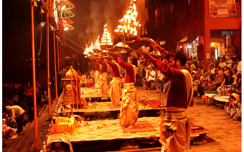 10 Nights 11 Days Golden Triangle with Varanasi & Khajuraho