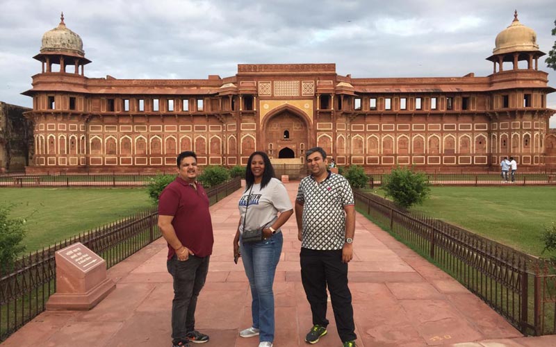 Enjoy old places and spice markets at Agra Heritage Walking Tour